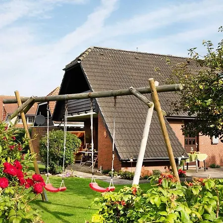 Holiday home Britschock Mit Eingezaeuntem Garten Und Sauna